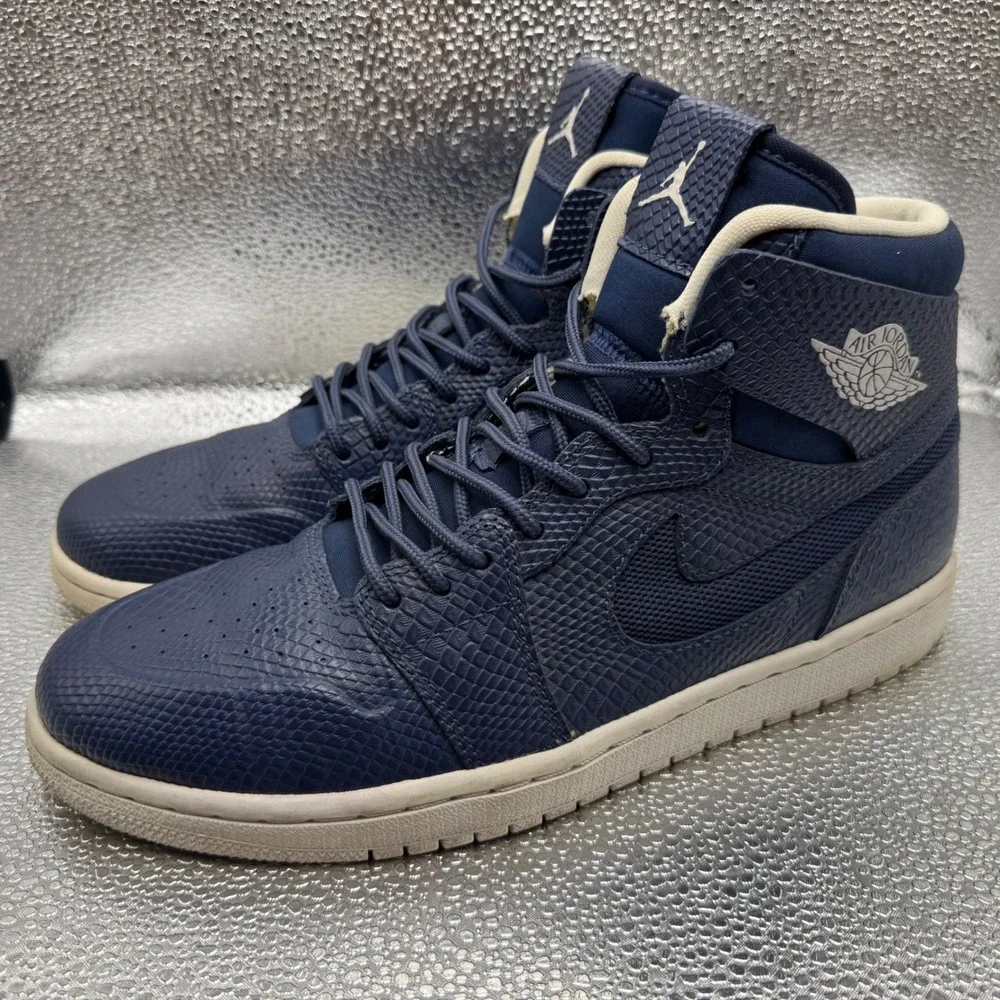 Size 9 Jordan 1 Nouveau Midnight Navy Mens Blue Good Snakeskin 819176-407